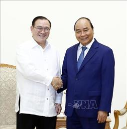 Thủ tướng Nguyễn Xuân Phúc tiếp Bộ trưởng Ngoại giao Philippines